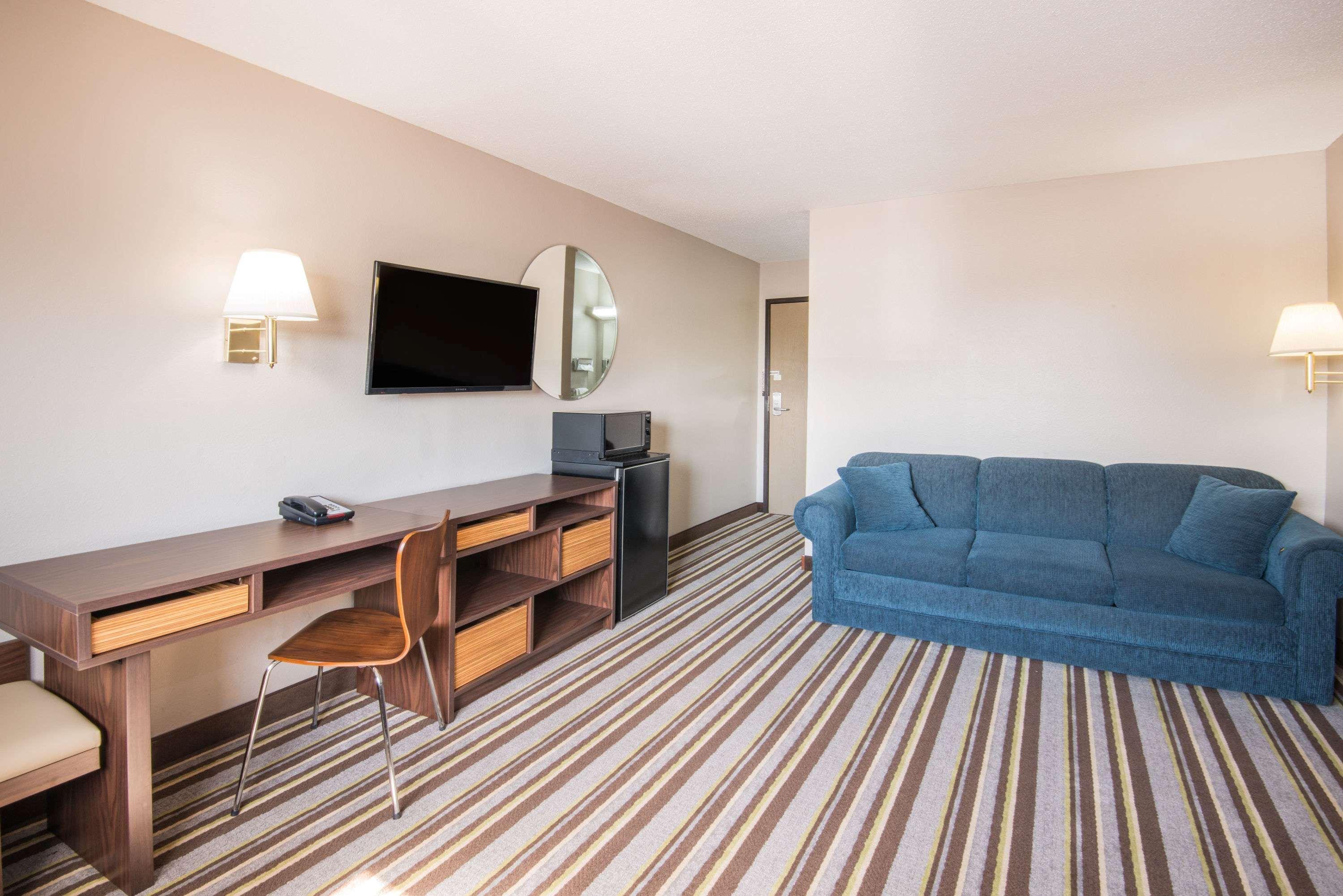 Super 8 By Wyndham Nevada Hotel Buitenkant foto